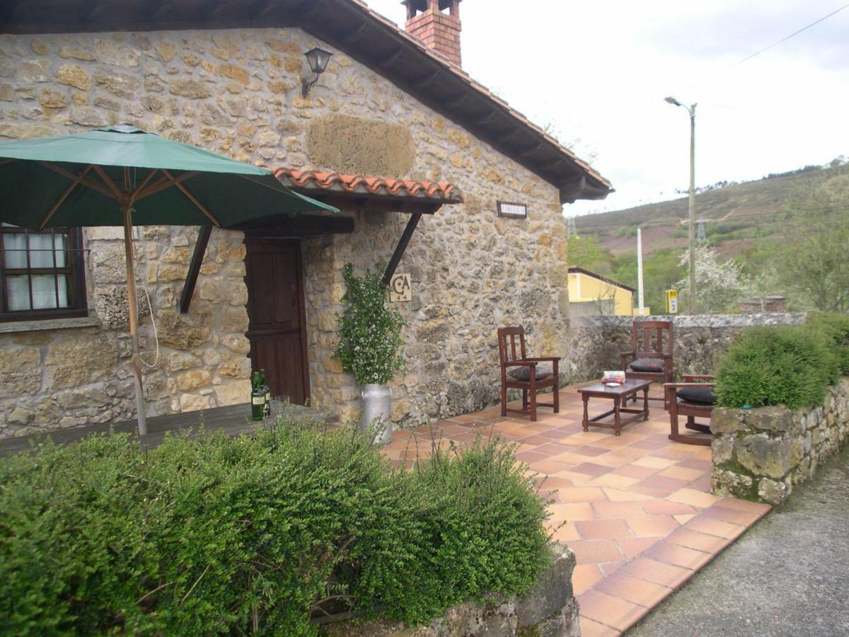 Penzion Turismo Rural El Sidron Piloña Exteriér fotografie